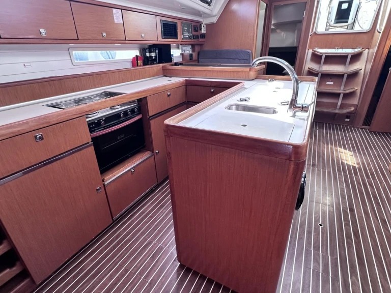 Alquiler de embarcaciones Bavaria Bavaria Cruiser 56 /6cab enÁlimos en Samboat