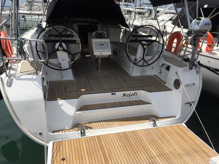 Velero para alquilar Skiathos al mejor precio