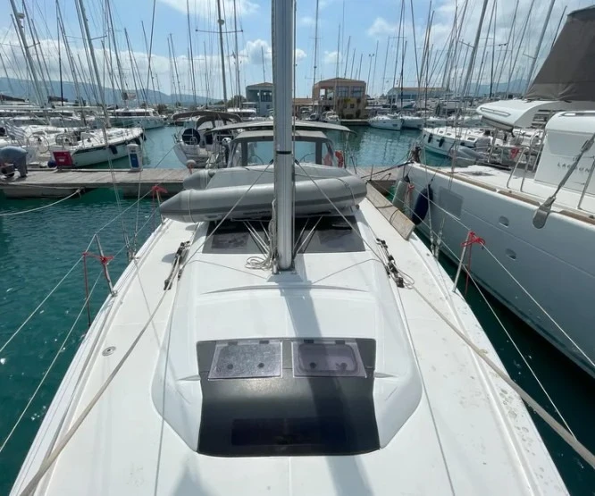 Alquiler Lefkáda - Dufour Dufour 390 (3WC) /3cab en SamBoat