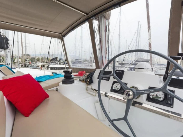 Catamarán para alquilar Ávdira al mejor precio