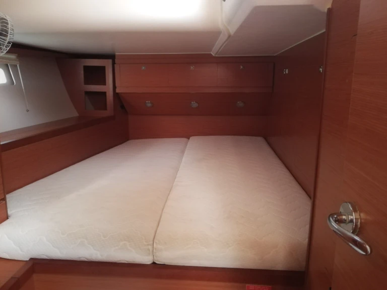 Alquiler de embarcaciones Dufour Dufour 520 Grand Large /5cab enKalkara en Samboat
