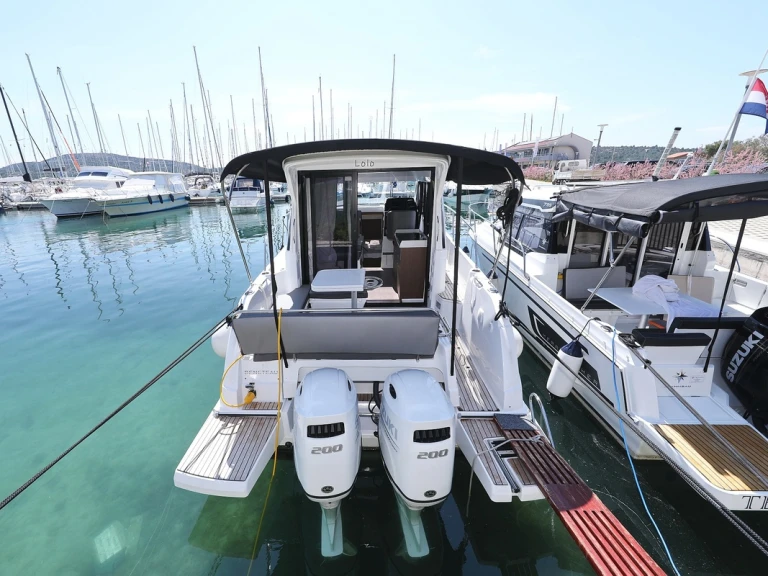Alquiler de barcos Biograd na Moru barato de Antares 9 OB