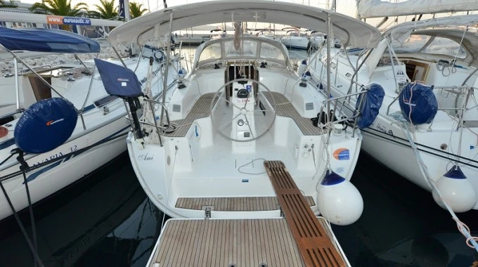 Alquiler de Bavaria Cruiser 33 en Biograd na Moru