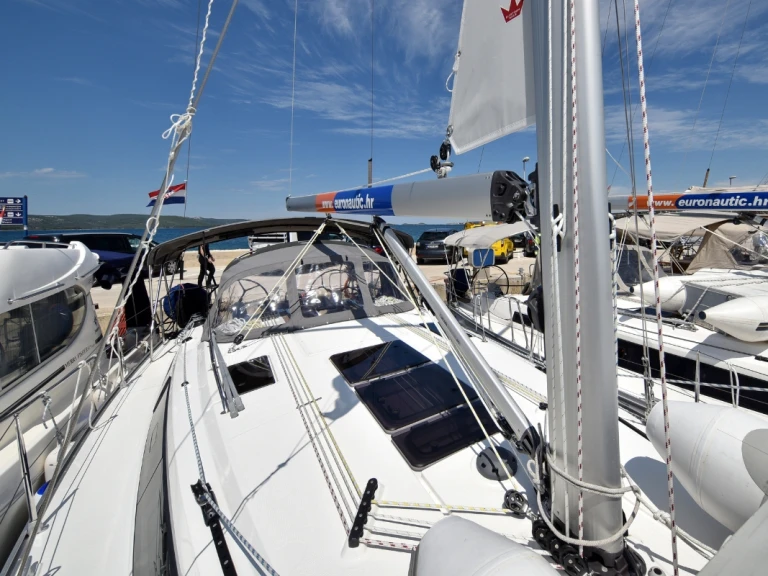 Alquiler Velero Bavaria con o sin  título de navegación