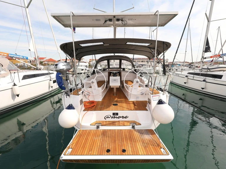 Bavaria Cruiser 37 de alquiler a Biograd na Moru