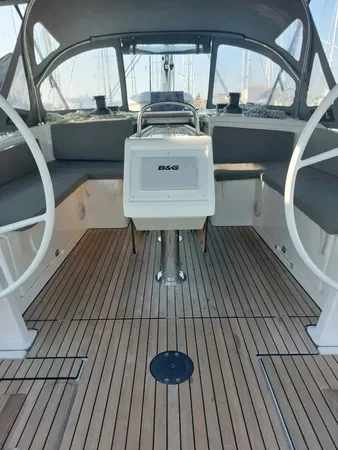 Velero para alquilar Lefkáda al mejor precio