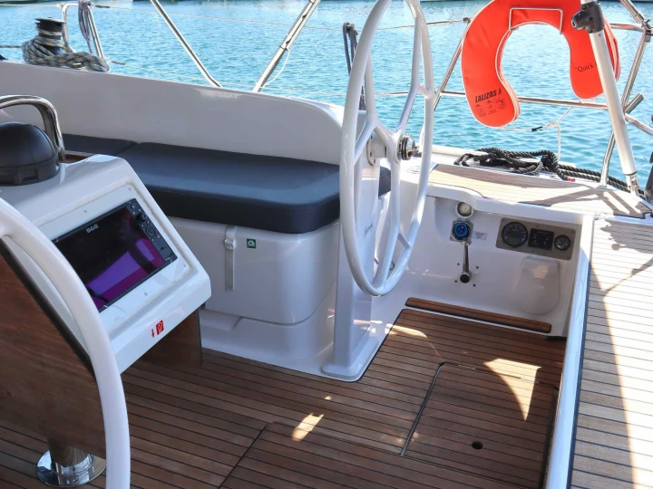 Alquiler de barcos Álimos barato de Bavaria Cruiser 46 /4cab