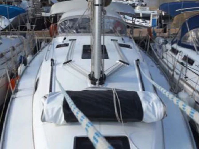 Alquiler de barcos Kalkara barato de Bavaria Cruiser 36 /3cab