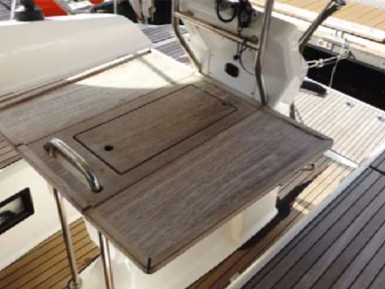 Alquiler de embarcaciones Bavaria Bavaria Cruiser 36 /3cab enKalkara en Samboat