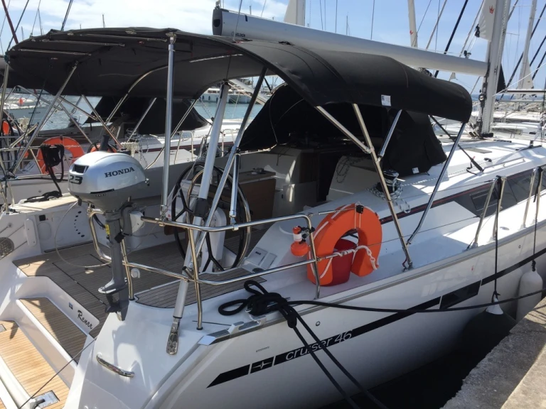 Velero para alquilar Skiathos al mejor precio