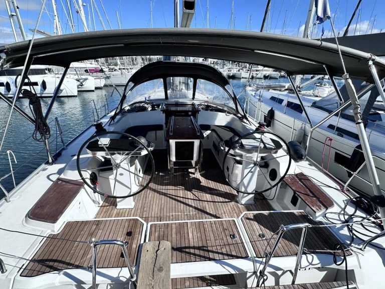 Alquiler Álimos - Bavaria Bavaria Cruiser 56 /6cab en SamBoat