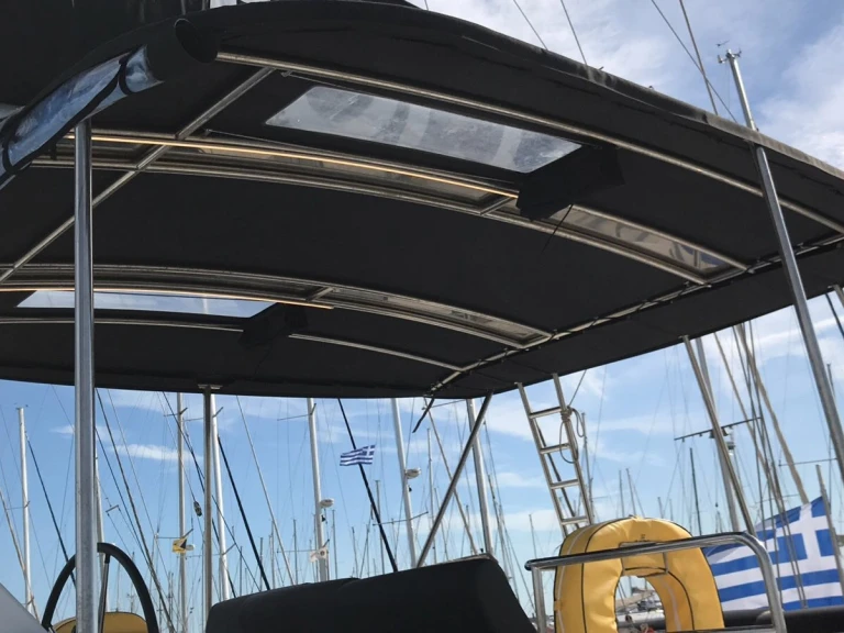 Alquiler Álimos - Lagoon Lagoon 50/6 cab en SamBoat