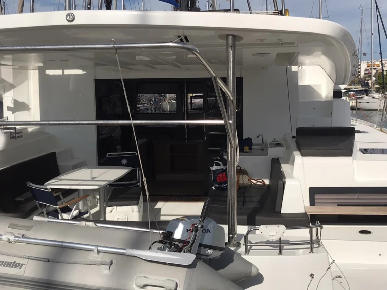 Alquiler Catamarán en Álimos - Lagoon Lagoon 50/6 cab