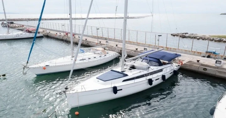 Alquiler de embarcaciones Bavaria Bavaria Cruiser 46 /4cab enVolos en Samboat