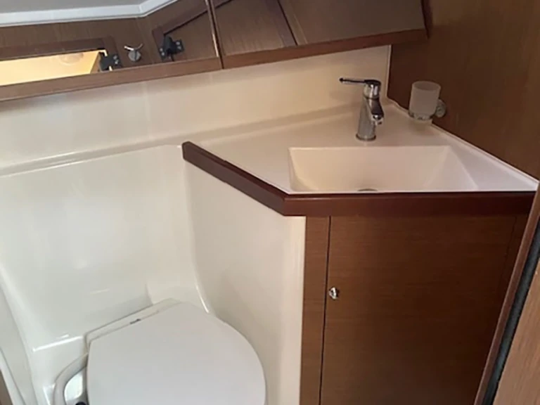 Bénéteau Oceanis 40.1 de alquiler a Bormes-les-Mimosas