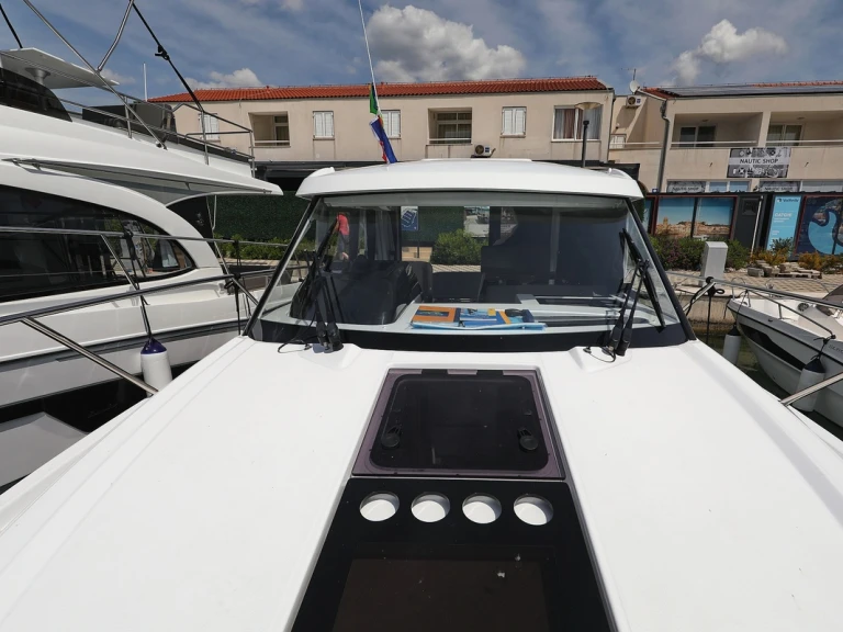Alquiler Lancha en Biograd na Moru - Bénéteau Antares 9 OB