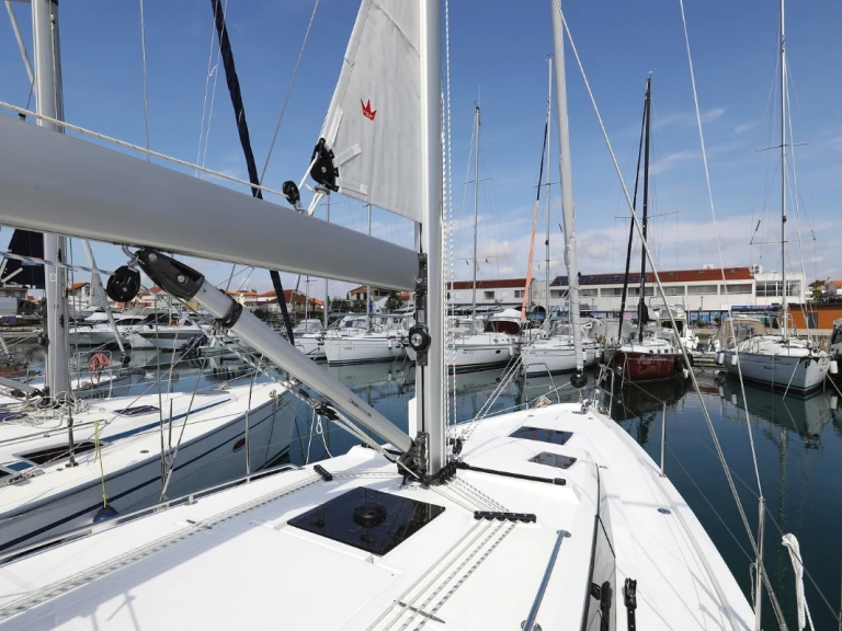 Alquiler Velero Bavaria con o sin  título de navegación