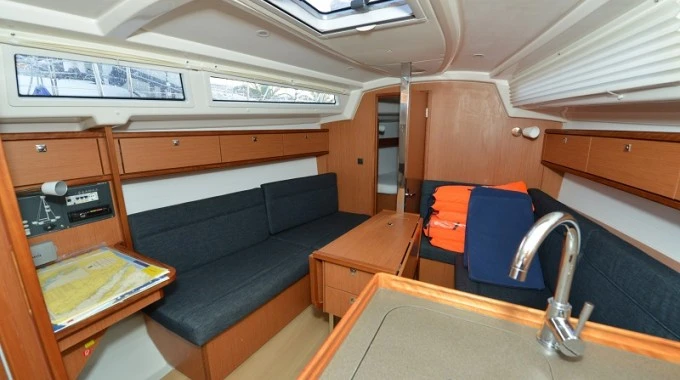 Alquiler Velero en Biograd na Moru - Bavaria Cruiser 33