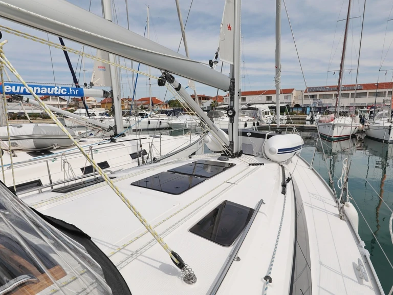 Alquiler Velero en Biograd na Moru - Bavaria Cruiser 37