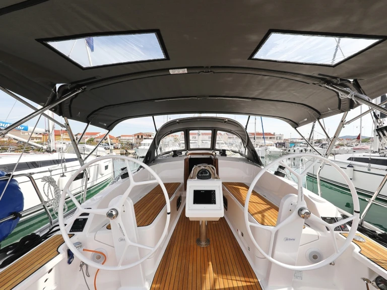 Alquiler de embarcaciones Bavaria Cruiser 37 enBiograd na Moru en Samboat
