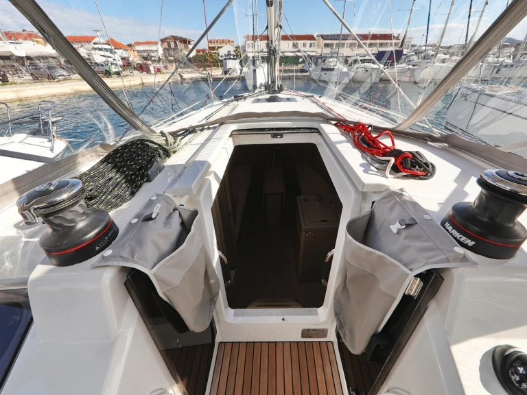 Velero para alquilar Biograd na Moru al mejor precio