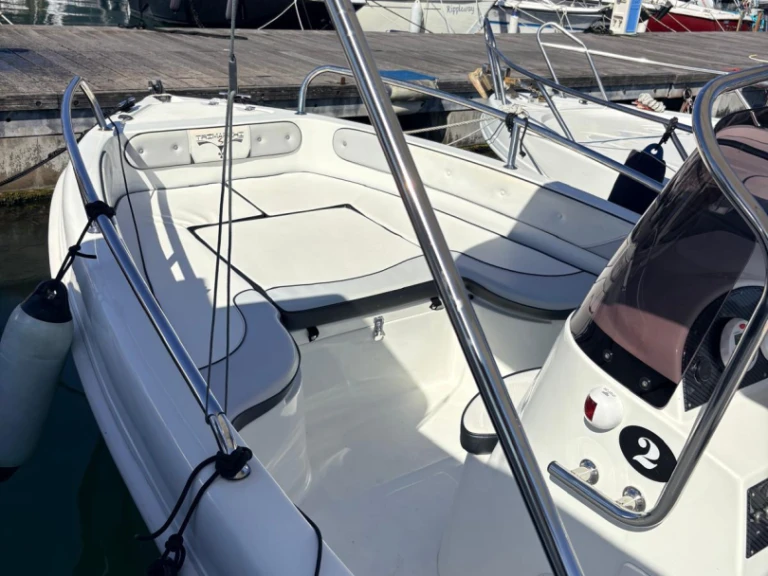 Alquiler de barcos La Spezia barato de Trimarchi 53 S Enica