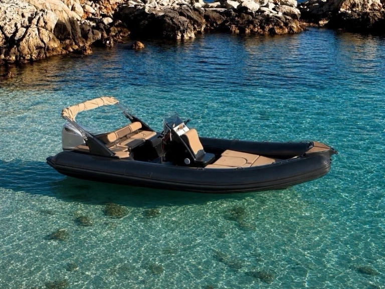 Alquiler de Neumática, con o sin patrón gomini Saint-Cyr-sur-Mer