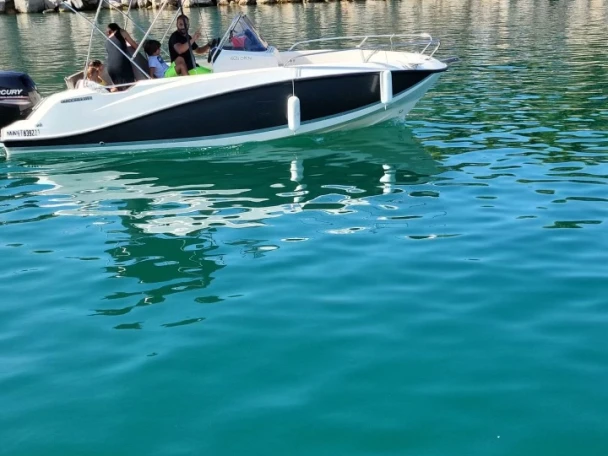 Alquiler de barcos Marsella barato de Activ 605 Open