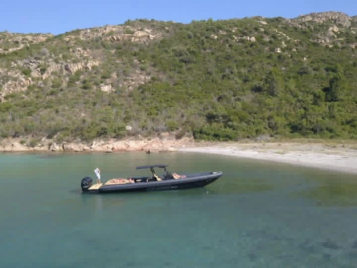 Bernico Rxp13 de alquiler a Baie de Figari