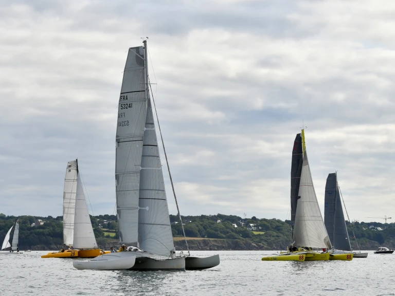 Newick Quicksilver de alquiler a Concarneau