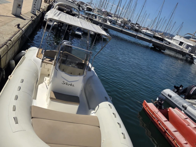 Alquiler de embarcaciones Capelli Tempest 750 enPropriano en Samboat