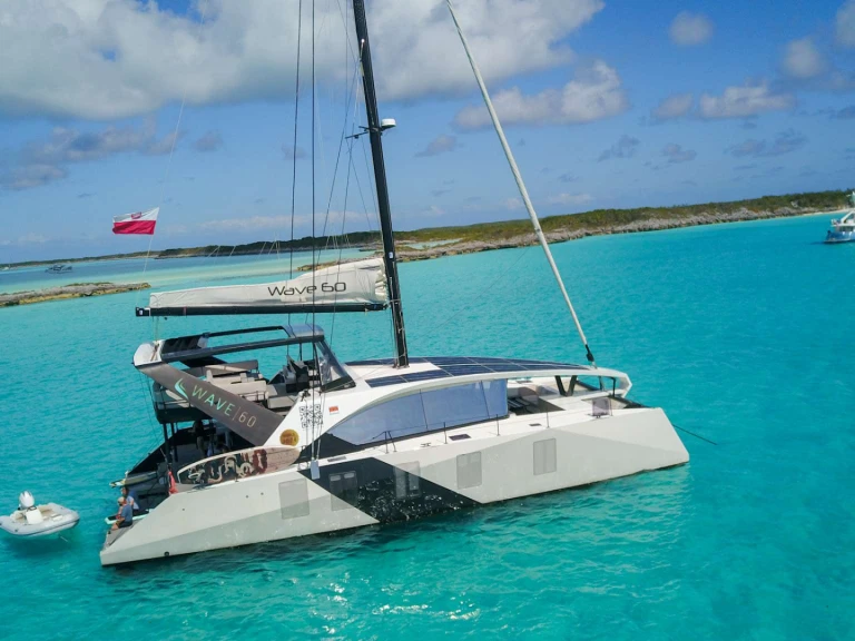 Alquiler de Yate de lujo, con o sin patrón Wave Catamarans Olbia