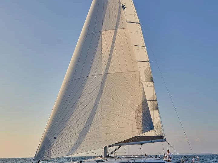 Jeanneau Sun Odyssey 410 de alquiler a Marina deportiva de Menorca