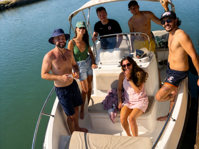 Alquiler Lancha en Port-Camargue - Quicksilver Activ 555 Open Edition Smart