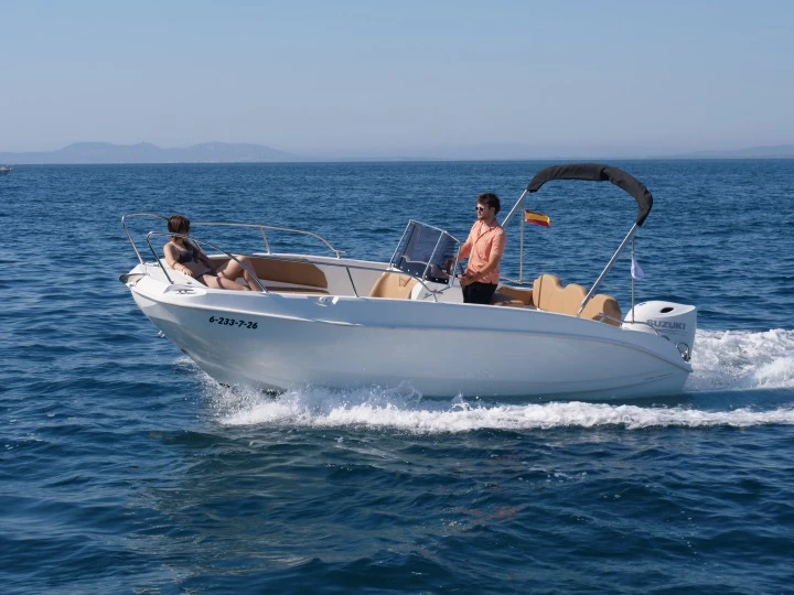 Cantiere Nautico Speedy Speedy Cayman 585 de alquiler a Roses