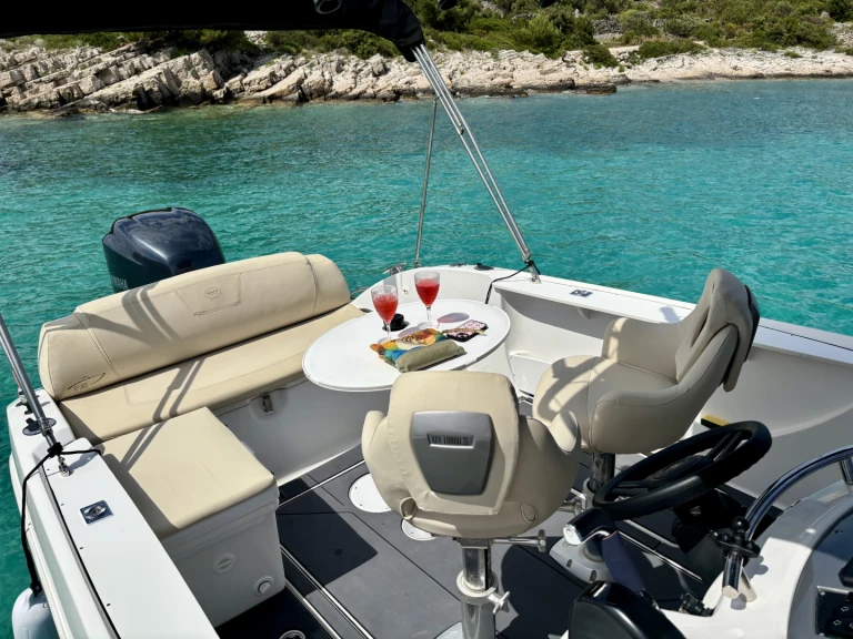 Sessa Marine Sessa Marine Key Largo 20 de alquiler a Trogir
