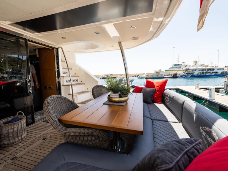 Alquiler San Julián - Sunseeker Manhattan 73 en SamBoat