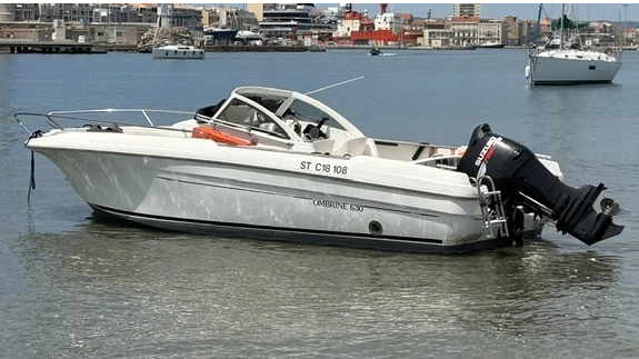 Alquiler de Bénéteau Ombrine 630 en Sète