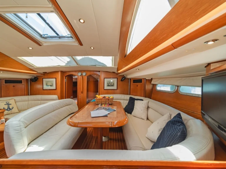 Alquiler de embarcaciones Jeanneau Sun Odyssey 54 DS enAntibes en Samboat