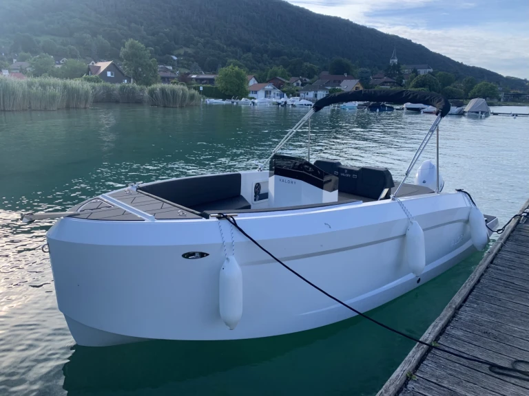 Alquiler de barcos Annecy barato de V620