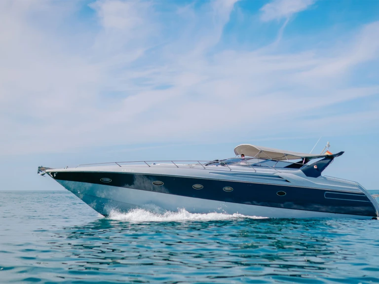 Alquiler Yate de lujo en España - Sunseeker Camargue 55