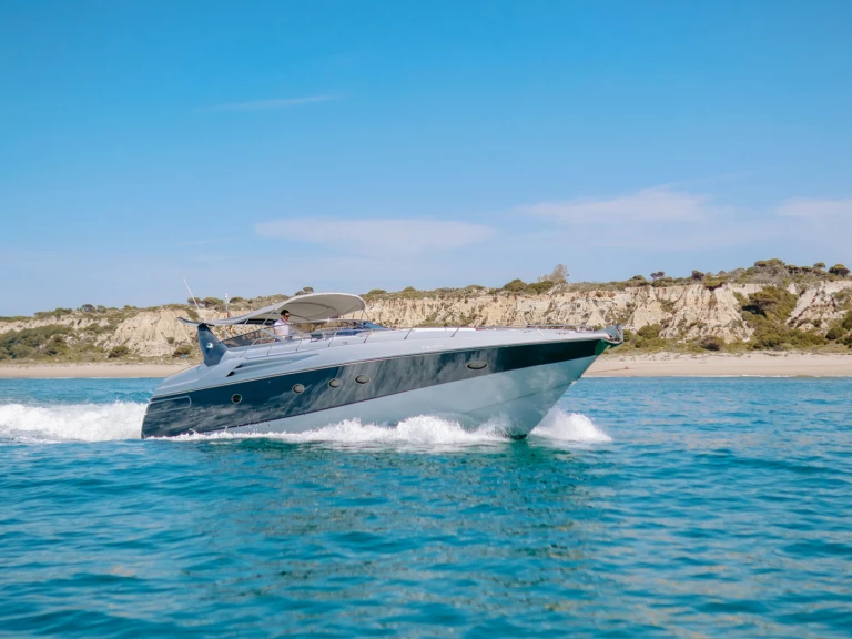 Alquiler de embarcaciones Sunseeker Camargue 55 enEspaña en Samboat