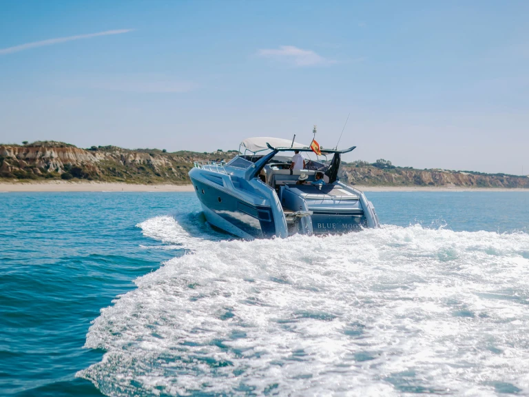 Alquiler de Yate de lujo, con o sin patrón Sunseeker España