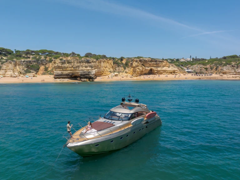 Alquiler de embarcaciones Princess Princess V65 enVilamoura en Samboat