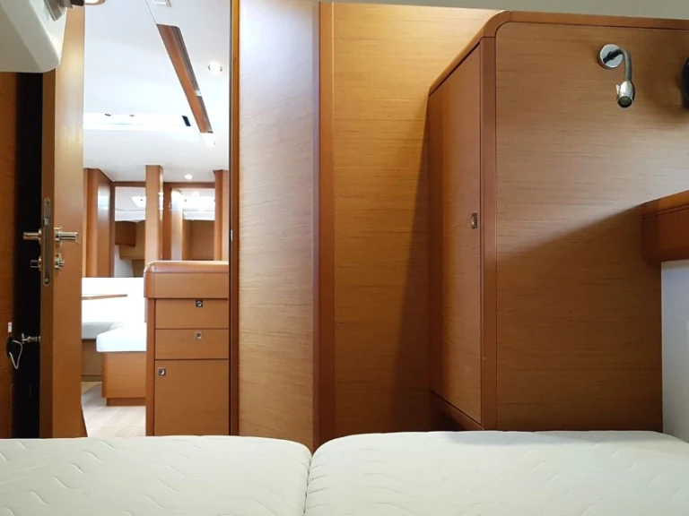 Alquiler de barcos Vathý barato de Sun Odyssey 519