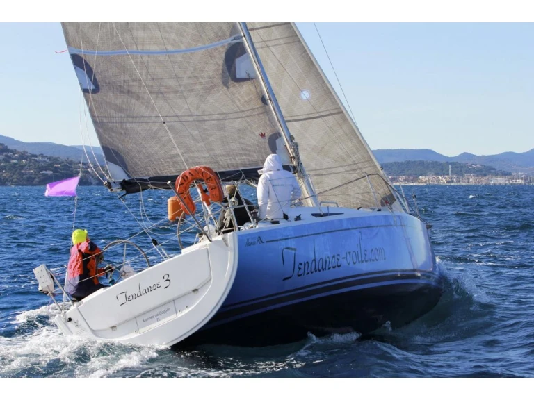 Hanse Hanse 315 de alquiler a Cogolin