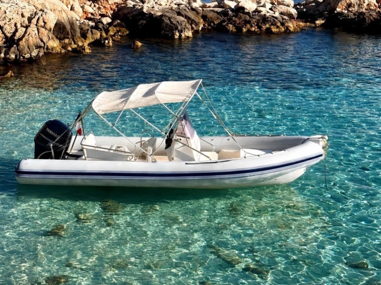 Neumática para alquilar Bormes-les-Mimosas al mejor precio