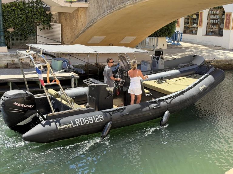 Alquiler de embarcaciones Sillinger 7,65 enPort Grimaud en Samboat