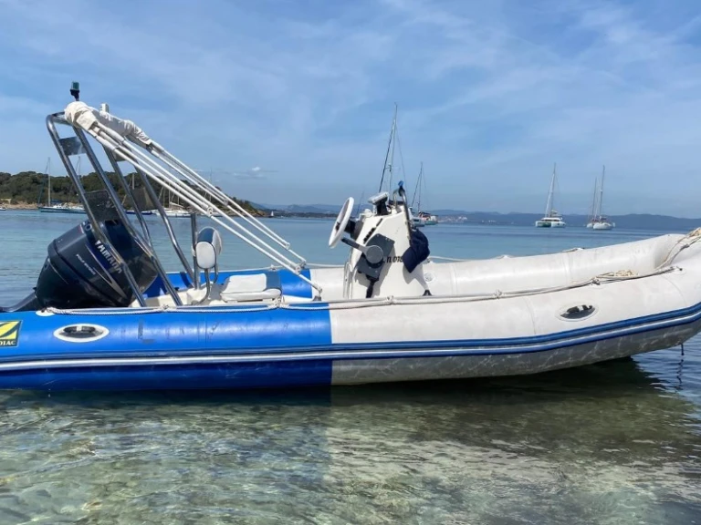 Alquiler de embarcaciones Zodiac Medline 500 Neo enLe Brusc en Samboat