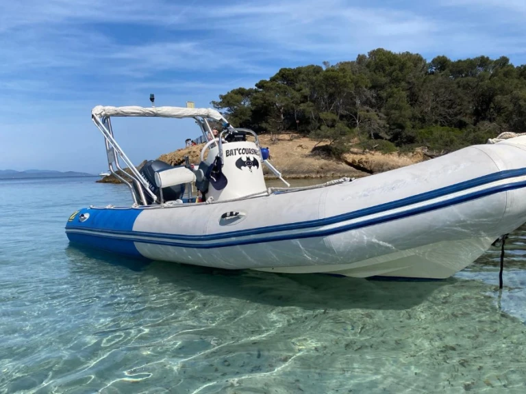 Zodiac Medline 500 Neo de alquiler a Le Brusc